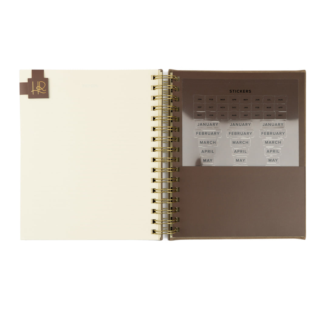 12-Month Undated Spiral Planner: Marlo