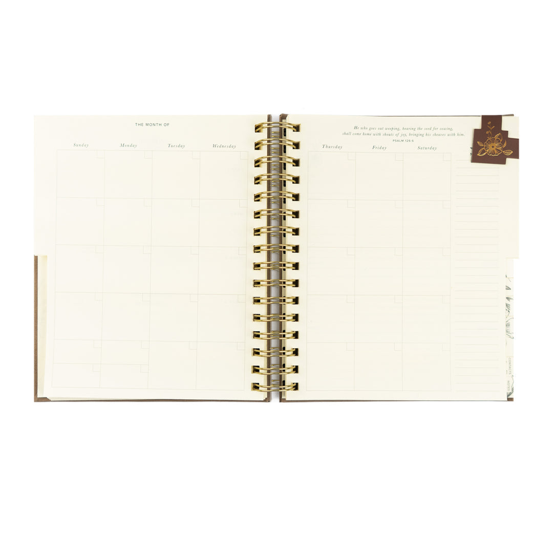 12-Month Undated Spiral Planner: Marlo