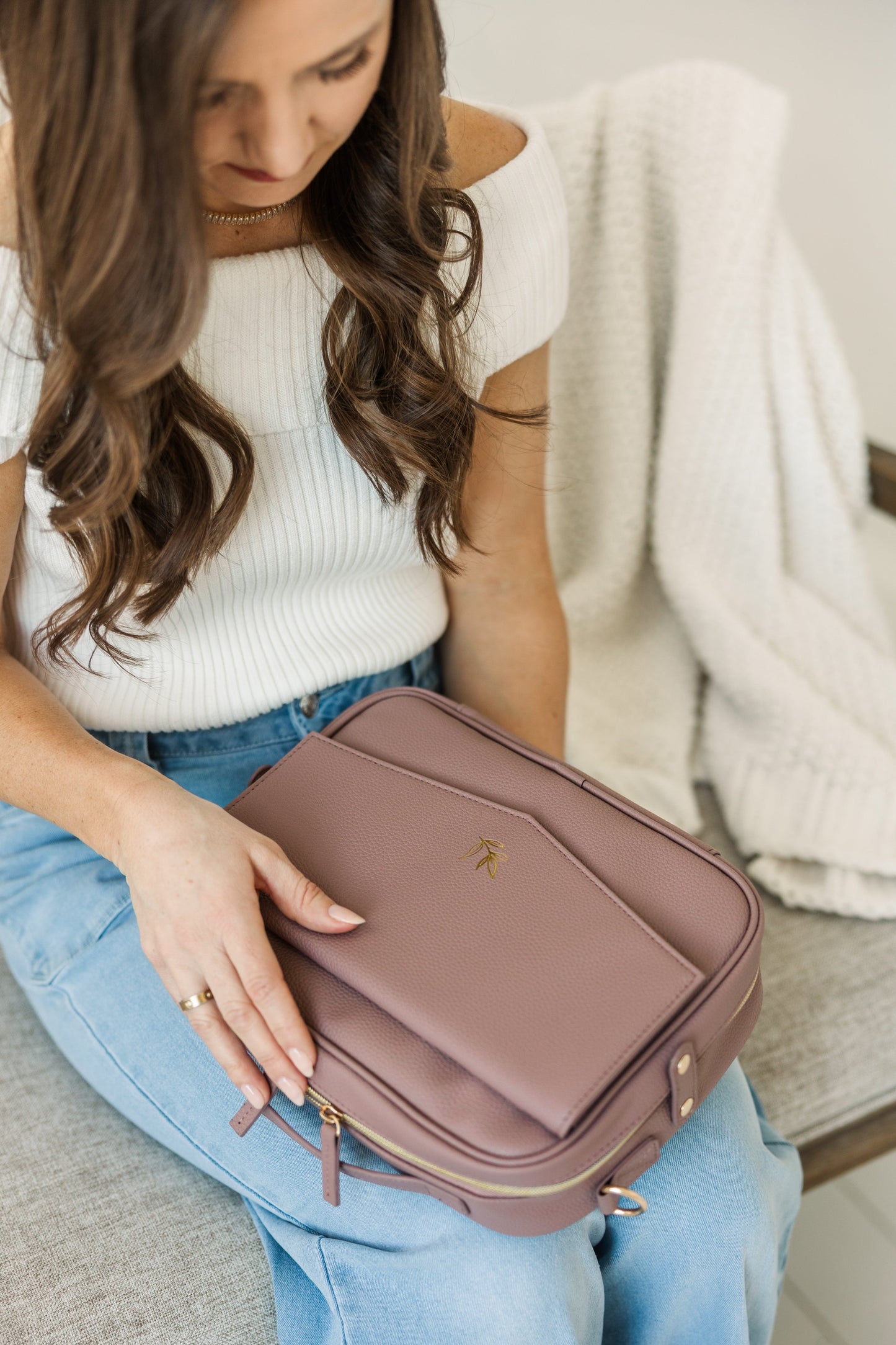 Bible Crossbody Bag (large capacity) - Taupe
