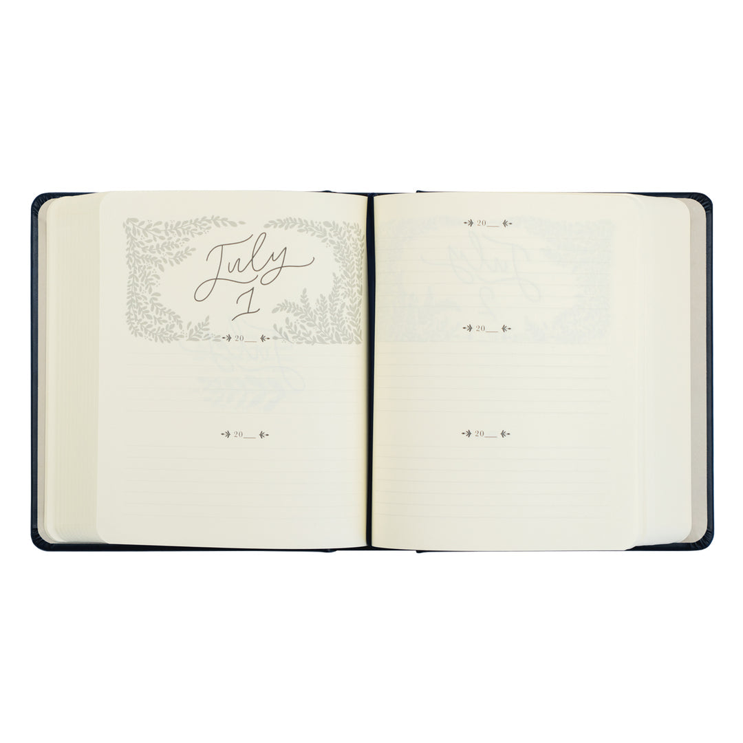 One Thing I Ask 5-Year Prayer Journal: Versailles