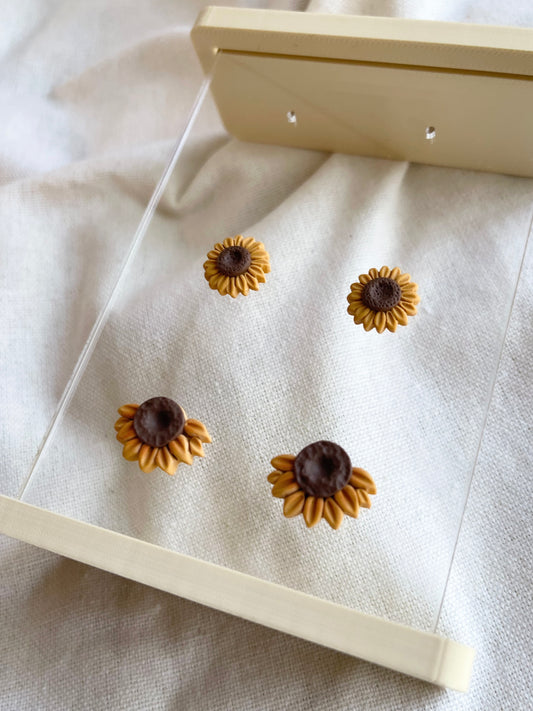 Sunflower Studs (one pair) image 0