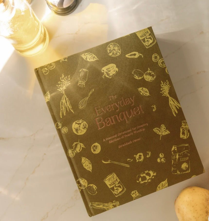 The Everyday Banquet by Sarah Ruth Owens  image 0